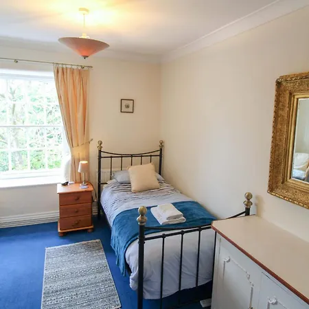 Old Belfield, With View And Walking Distance To Shops, Bars And Restaurants Дом отдыха Боунес-он-Уиндермер