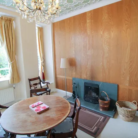 Old Belfield, With View And Walking Distance To Shops, Bars And Restaurants Casa de Férias