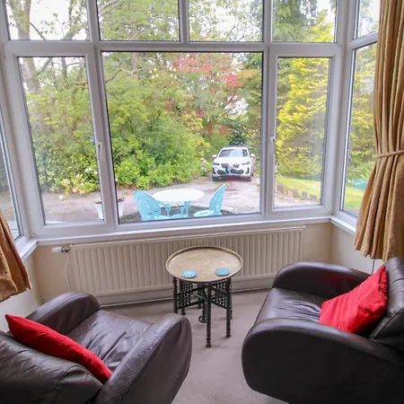 Old Belfield, With View And Walking Distance To Shops, Bars And Restaurants *