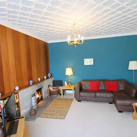 Дом отдыха Old Belfield, With View And Walking Distance To Shops, Bars And Restaurants Боунес-он-Уиндермер